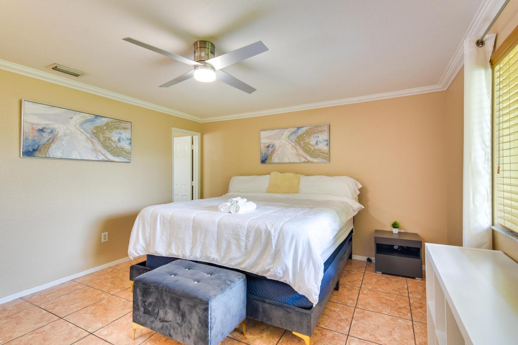 Opa-Locka Townhome, 15 Mi To Miami Beach! Екстер'єр фото