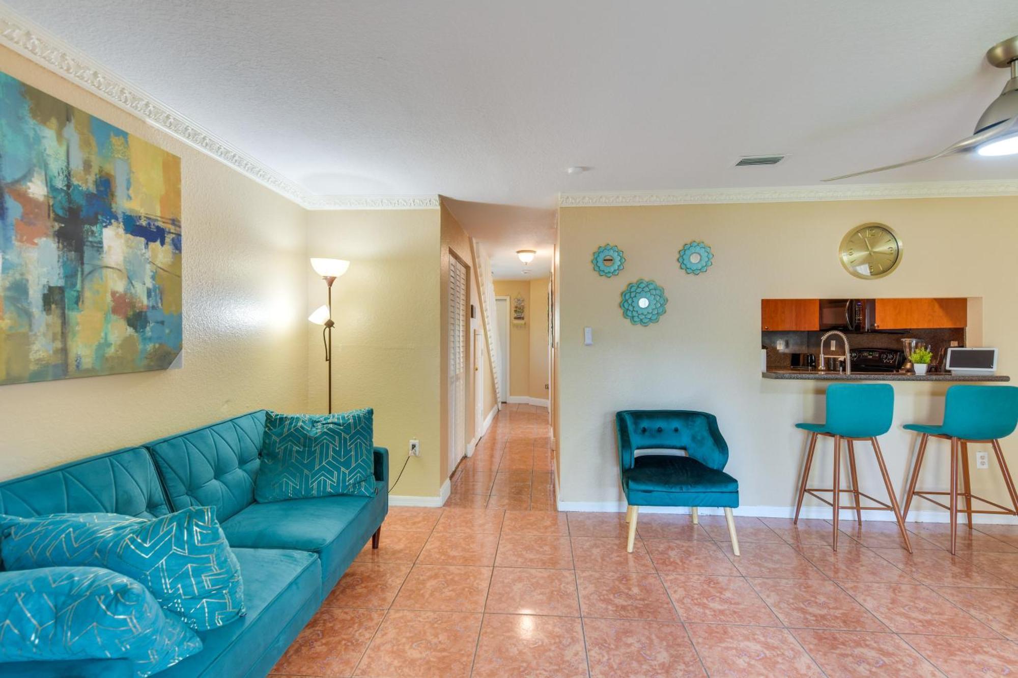 Opa-Locka Townhome, 15 Mi To Miami Beach! Екстер'єр фото